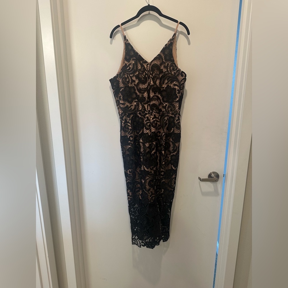 Dress the Population Black and Nude Lace Dress - Picture 3 of 8